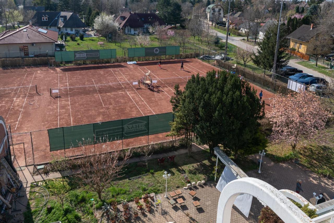 Negy Evszak Panzio 3* Siófok